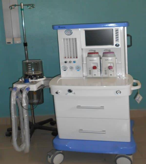 Suministro de un aparato de Anestesia automático para Quirófano